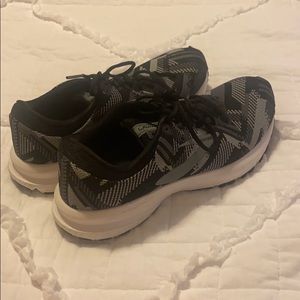 Brooks Launch 6 Running Shoes
